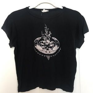 Graphic Tee Crop Top